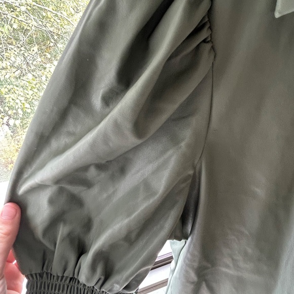NEW DOLAN Puff-Sleeve Faux Leather Blouse XS Green - Picture 2 of 4